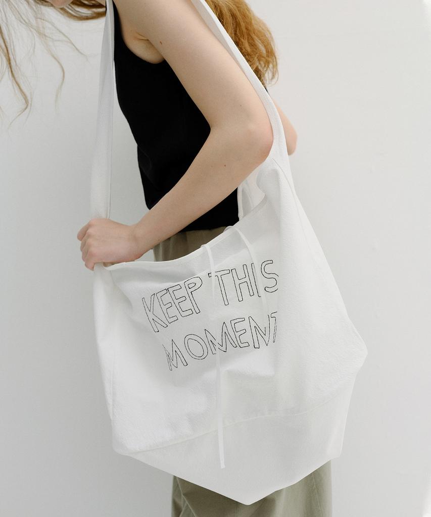 Blank03 Embroidery Big Shoulder Bag (White)