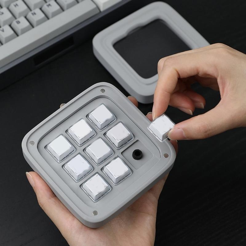 Clear 9 Slot Keycap Organizers With Dust Resistant Cover For Switches Enthusiasts