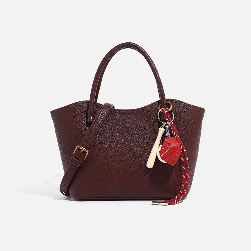 

Spring New Fashionable Versatile Basket Handheld Women s Bag Large Capacity Tote Bag Commuter Single Shoulder Crossbody Bag темно-коричневого кольору