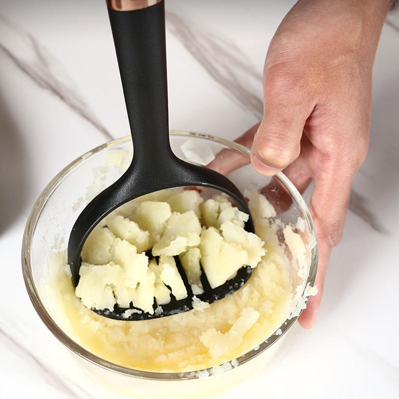 

Potato Masher ABS+Nylon Fruit Vegetable Baby Food Press Masher (BPA Free,No FDA Certificate) Type A