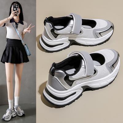 Chaussures d'été épaisses à plateforme pour femmes 2026 Respirantes Ins Étudiants Chaussures de course décontractées Confortables Élégantes Chaussures pour femmes HB220