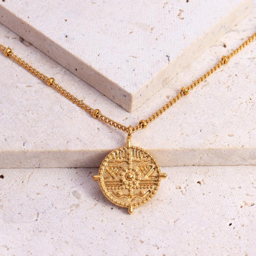 

Нежный крест «Роза ветров» с бриллиантом, вогнуто-выпуклый, трехмерный, из круглых бусин, подвеска-медальон, ювелирное изделие, женское