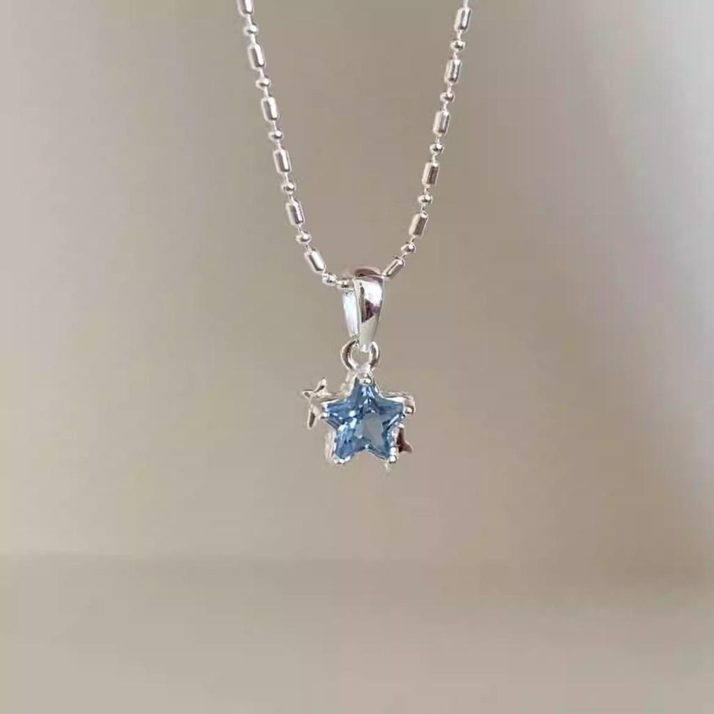 Blue Star Necklace - Women's Luxury Five-Pointed Star Clavicle Chain, Perfect Gift for Girlfriend or Best Friend.