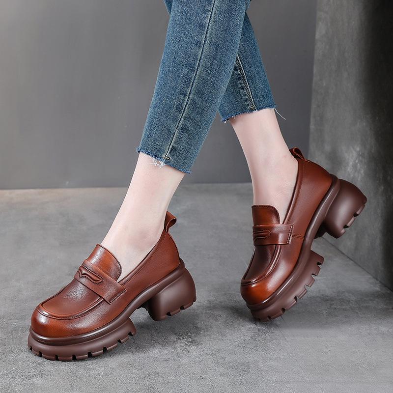 Women's Retro Cowhide Loafers with Thick, Soft Soles - Height-Increasing Leather Shoes for Spring and Autumn