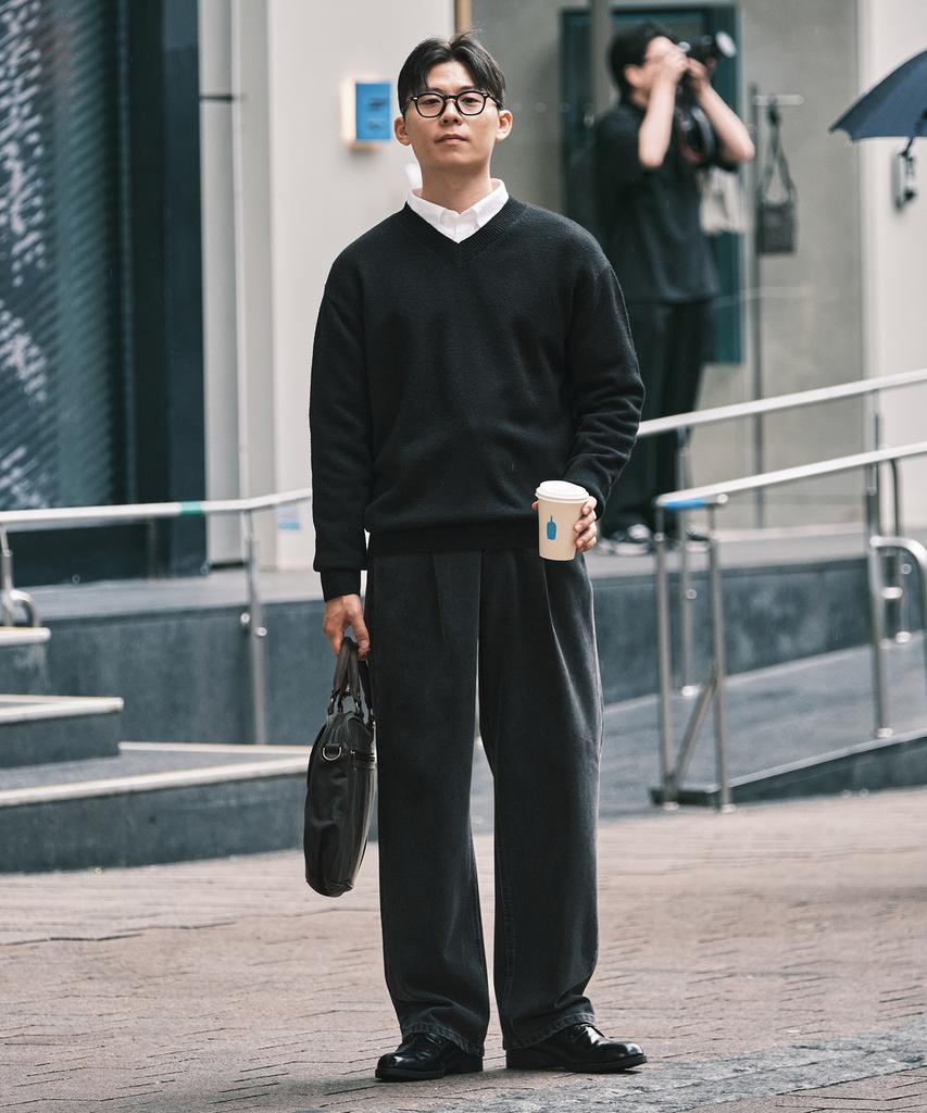 STCO V-Neck Solid Knit Black_Sktxa51Nsb
