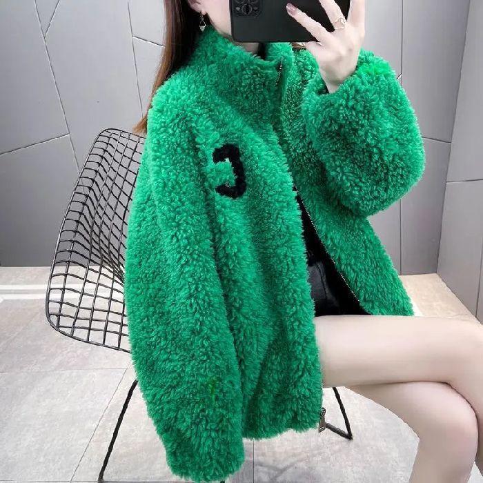New double-sided plush short velvet imitation lamb wool coat for women, thin coat for autumn and winter sweater for women