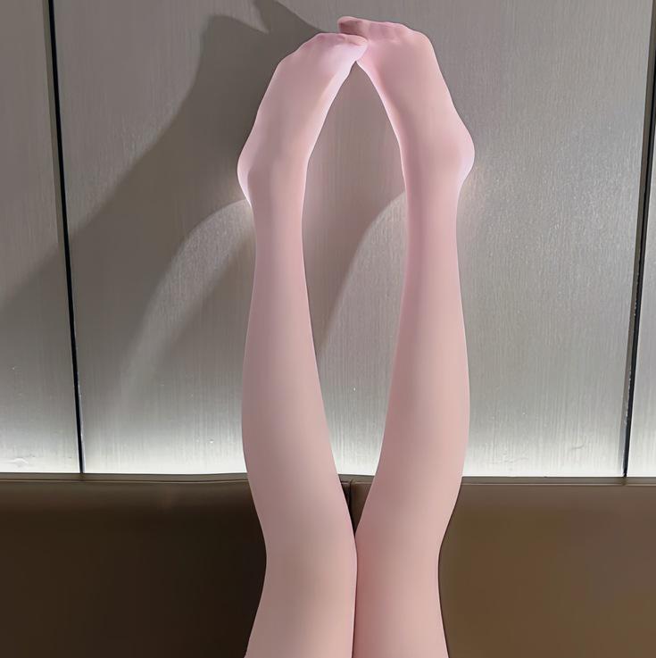 Crotchless Black Silk Flirting Stockings: Tempting Lingerie Set for Passionate Nights