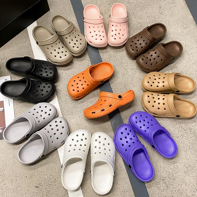 Hole Shoes Students Wear Simple Waterproof Breathable Sandals Cartoon Versatile Cute Seaside Beach Non-slip Cool Slippers
