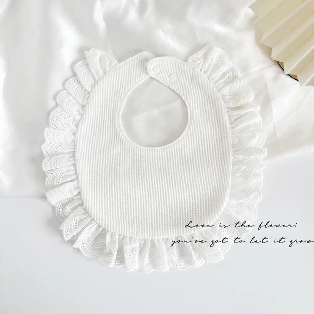 U-shaped Baby Cotton Bibs Waterproof Floral Baby Drooling Bibs Feeding Lace Saliva Towel Cloths Neck Wear Accessories