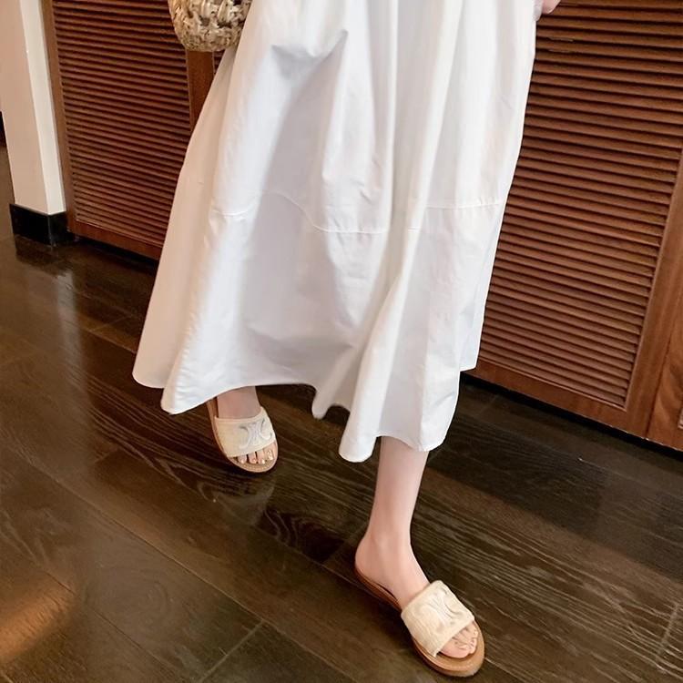 2025 New Spring and Summer Flat Bottom with Embroidered Roman Style Outside Wearing Seaside Vacation Cool Slippers Women