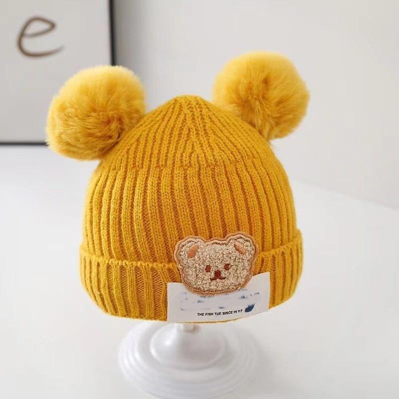 Baby autumn and winter cute cartoon warm hairball wool hat boys and girls baby ear protection hat children pullover knitted hat