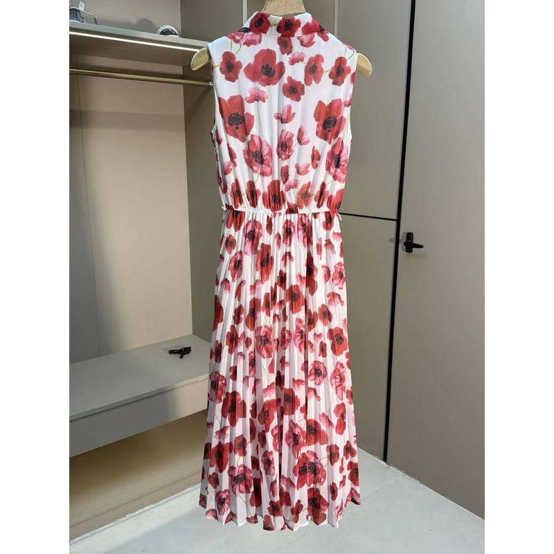 Women's Spring-Colored Chiffon with Painted Flowers Is Mostly Print Long Dress