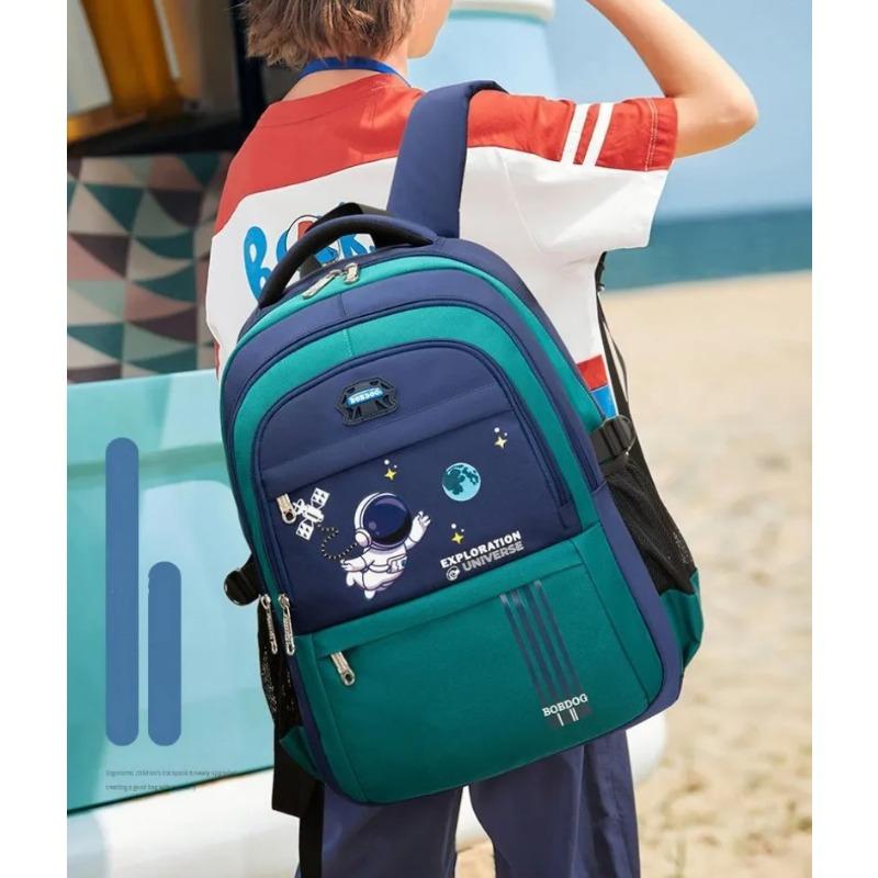 Large Capacity School Bag for Students Astronaut Backpack for Boys Girls Teens Waterproof Lightweight Breathable Shoulder Bags