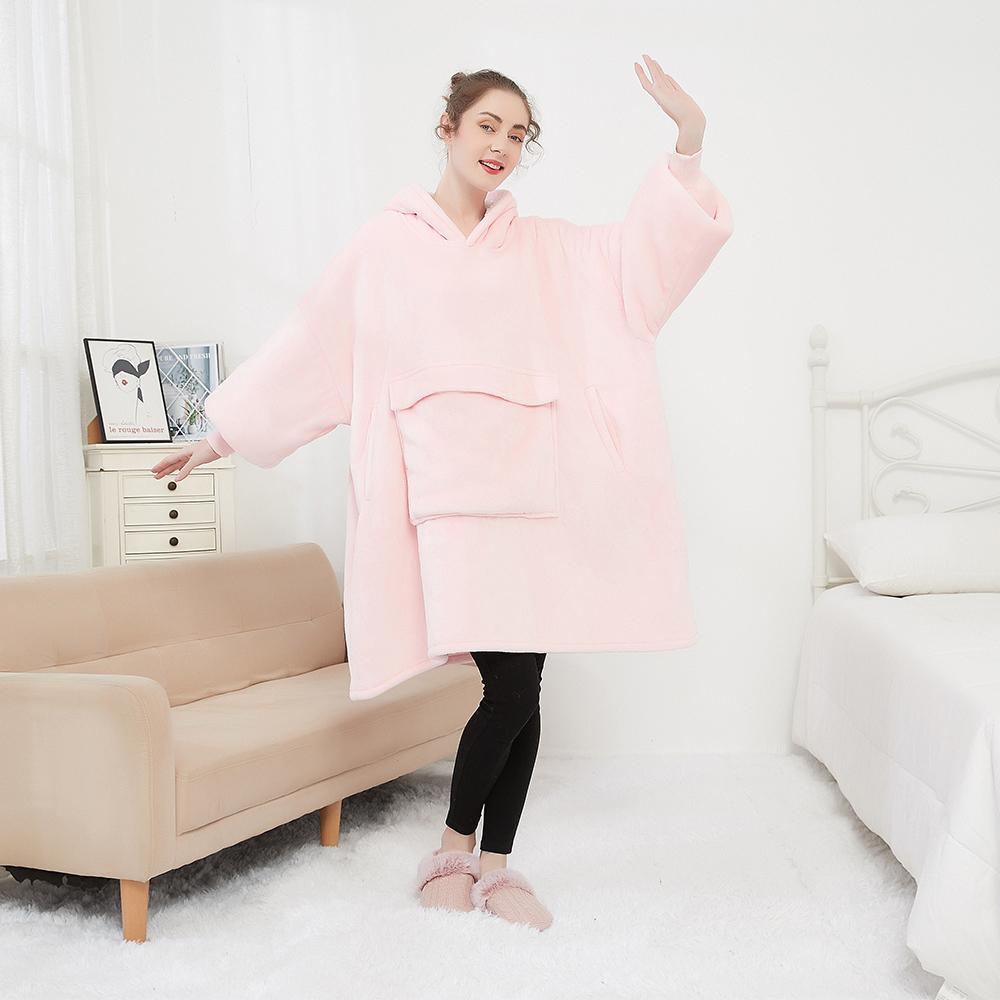 Manufacture Comfortable 100% Polyester Hooded Blanket Flannel Fleece Solid Color Cozy Warm Blanket Hoodie