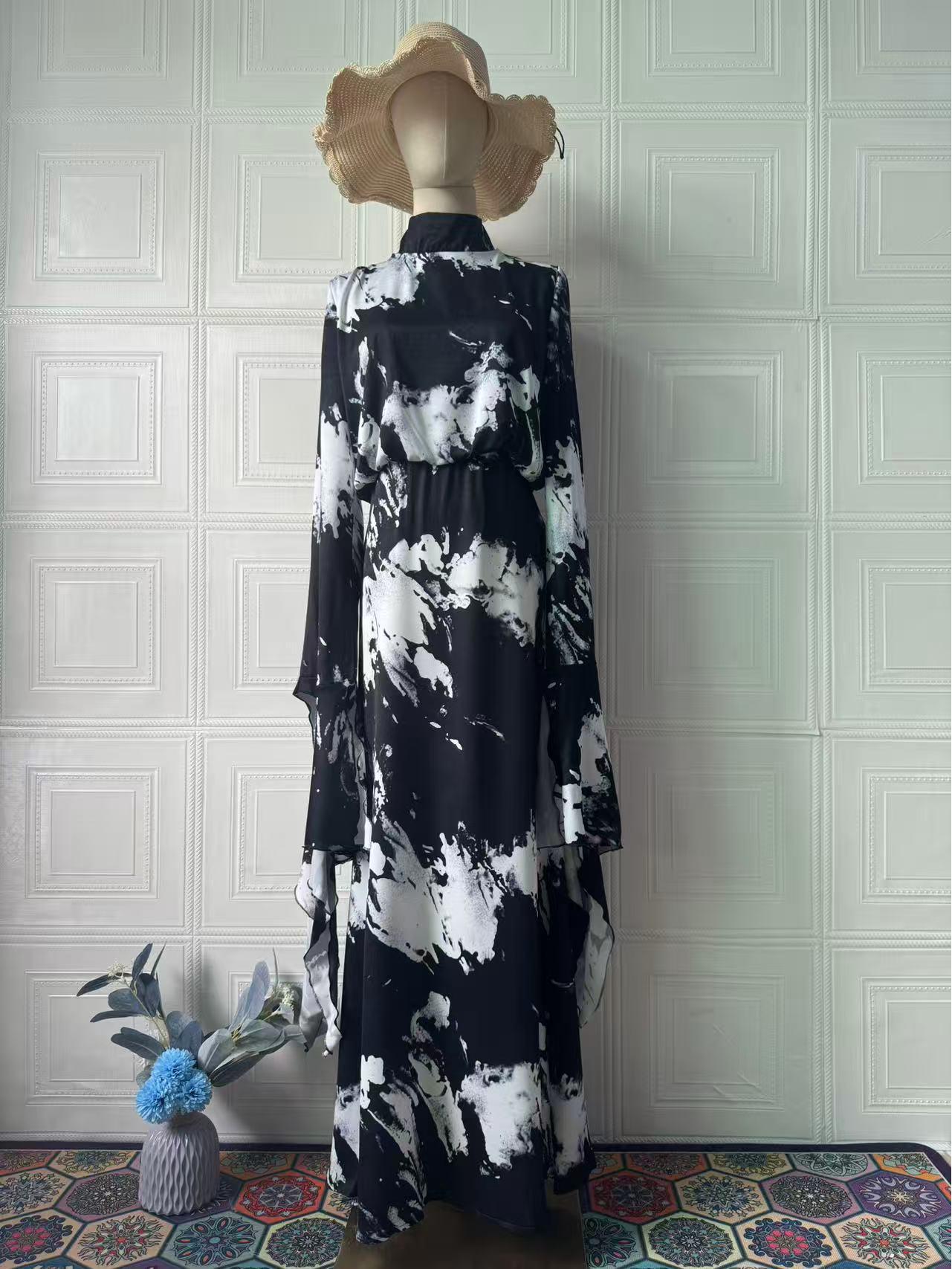 

2025 Весеннее Приталенное Платье Миди с Завязками из Сатина с Принтом Необычного Дизайна M белый/чёрный