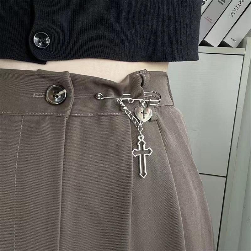 

Korean Metal Butterfly Chain Brooch Anti-exposure Waistband for Women Decoration Tassel Chain Pin Cloth Jewelry Accessories