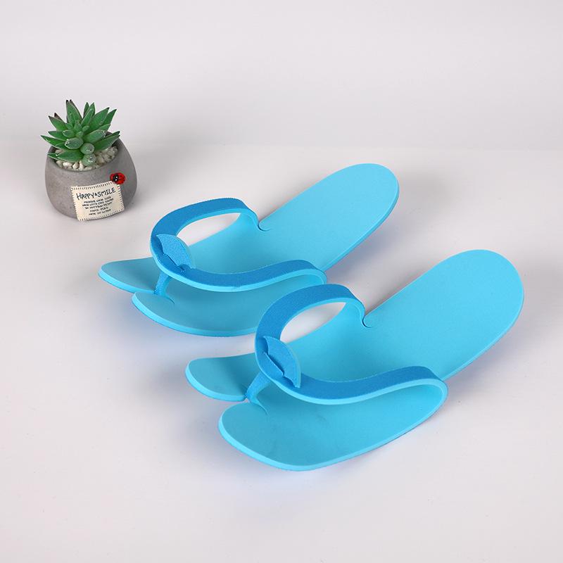 Colorful Non-Slip EVA Bathing Flip-Flops for Hotels, Salons & Spas