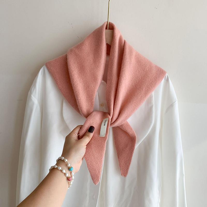 British Korean Triangle Scarf Niche Wool Triangular Scarf Women Headscarf Knitted Scarf Multi-Functional Warm Knitted Scarf