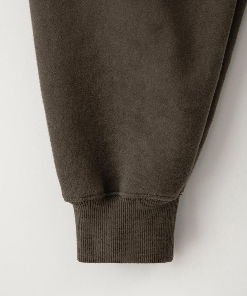 Sseomweeobeoteo Square Logo Half Zip-Up Sweatshirt - Brown