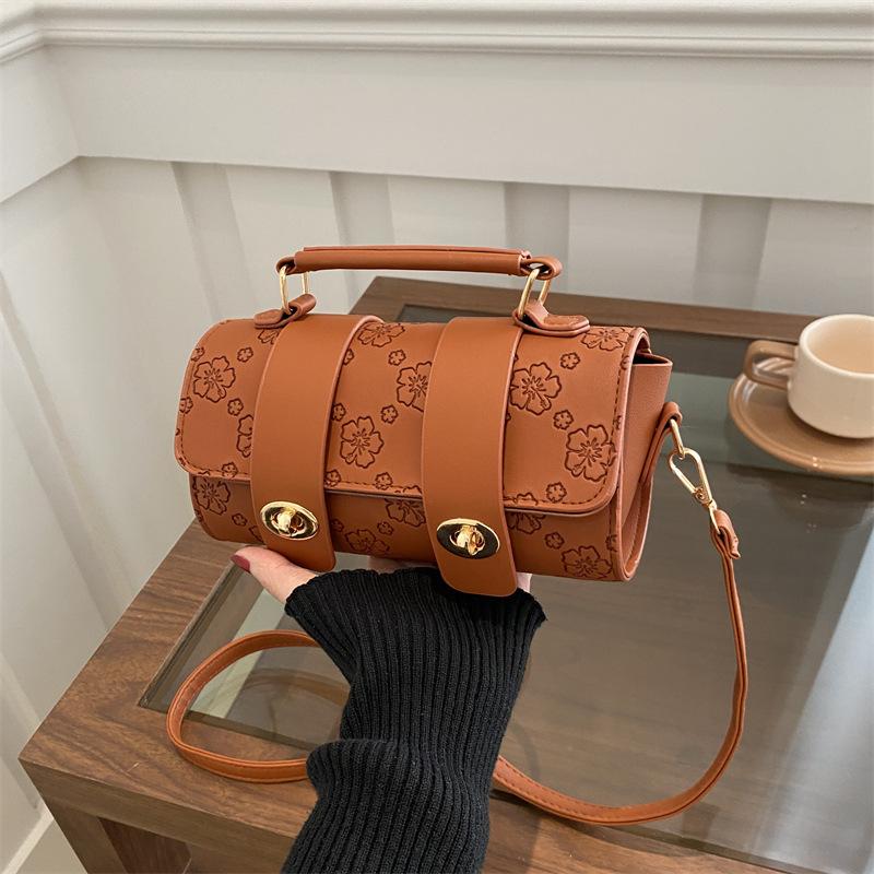 French Niche Women's Bags for Women New Fashion Retro Handbags for Women Versatile Shoulder Bags for Women Crossbody Bags for Women