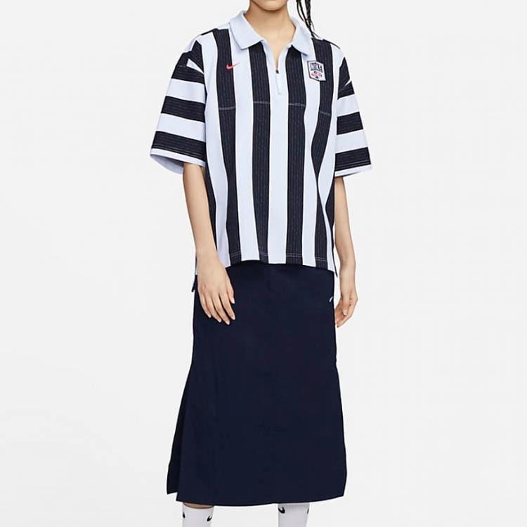 Nike Locker sitzendes Sport-Poloshirt mit Farbblock-Streifen und Damenoberteilen in Schwarz FQ0701-121