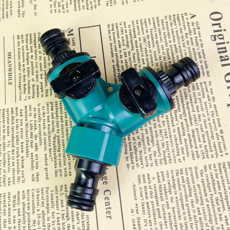 Y-Shaped 3-Way Water Pipe Splitter with One-to-Two Switch, Fits 3/4-Inch and 1-Inch Quick Connectors