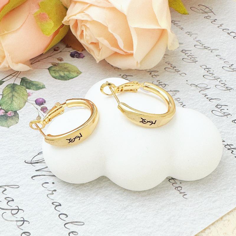 Retro Chic Electroplated Metal Letter Stud Earrings - Versatile Fashion Accessory