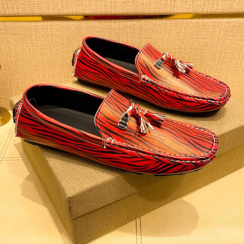 Fashion Mens Outdoor Loafers Leather Fashion Coiffeur Shoes Men 2024 All-match Men Casual Shoes Luxury Brand Classic Men Dress Footwear