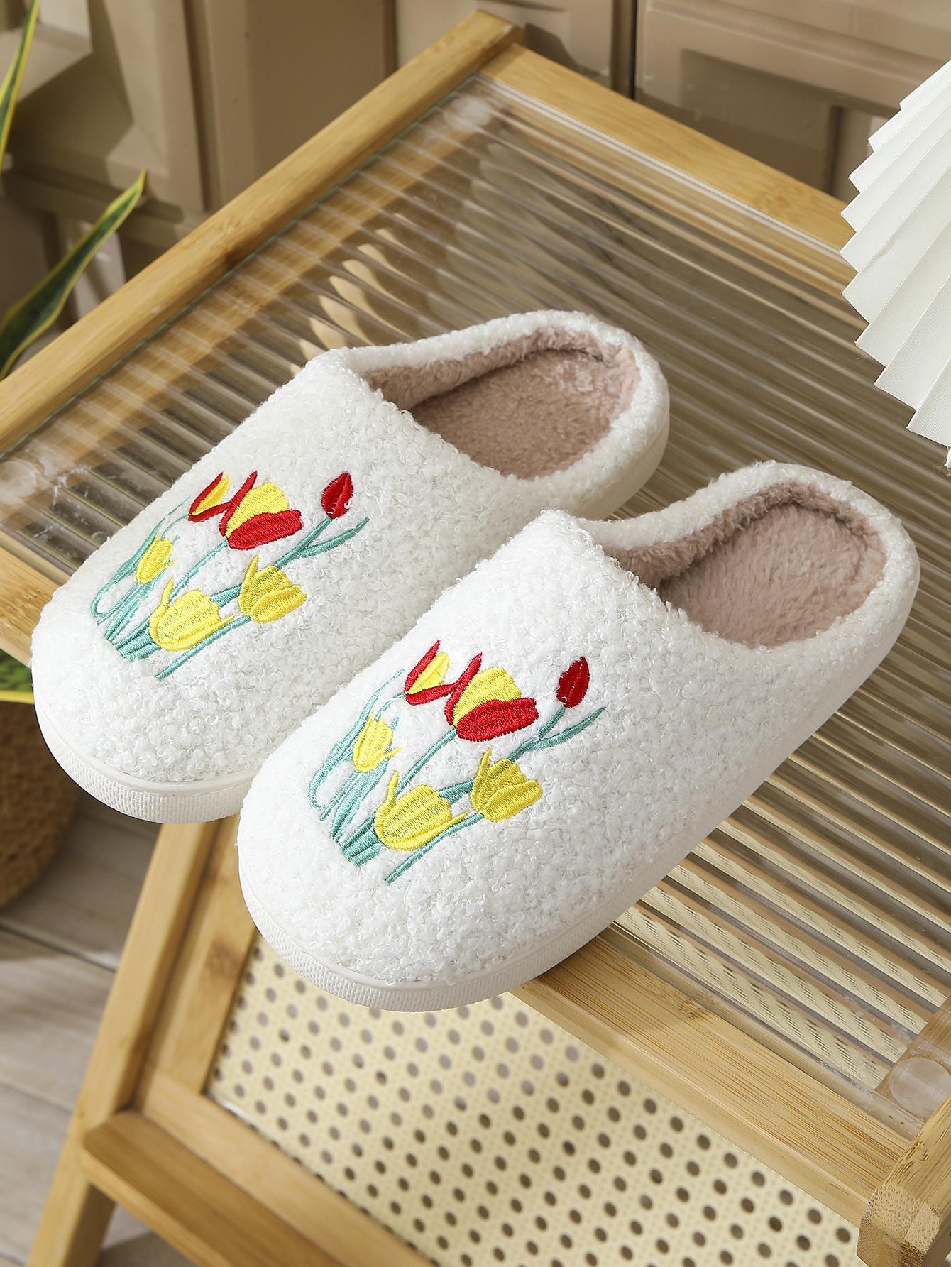 Cozy Tulip Plush Slippers - Soft and Thick Sole for Autumn and Winter Indoors 36-37