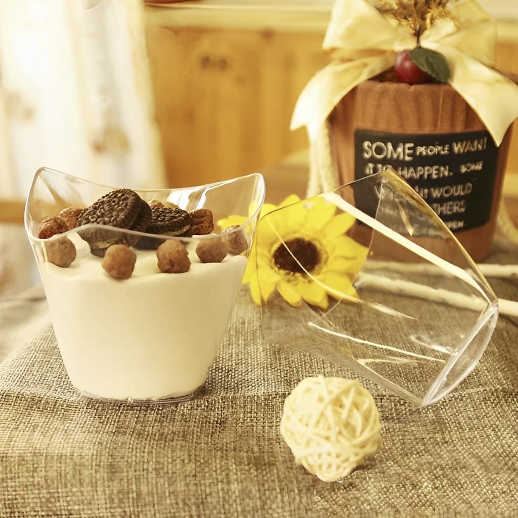 50 Pcs Dessert Cups with 50 Spoons Clear 3.38oz/100ml Mini Reusable Dessert Pots Clear Plastic Parfait Appetizer Cup Mousse