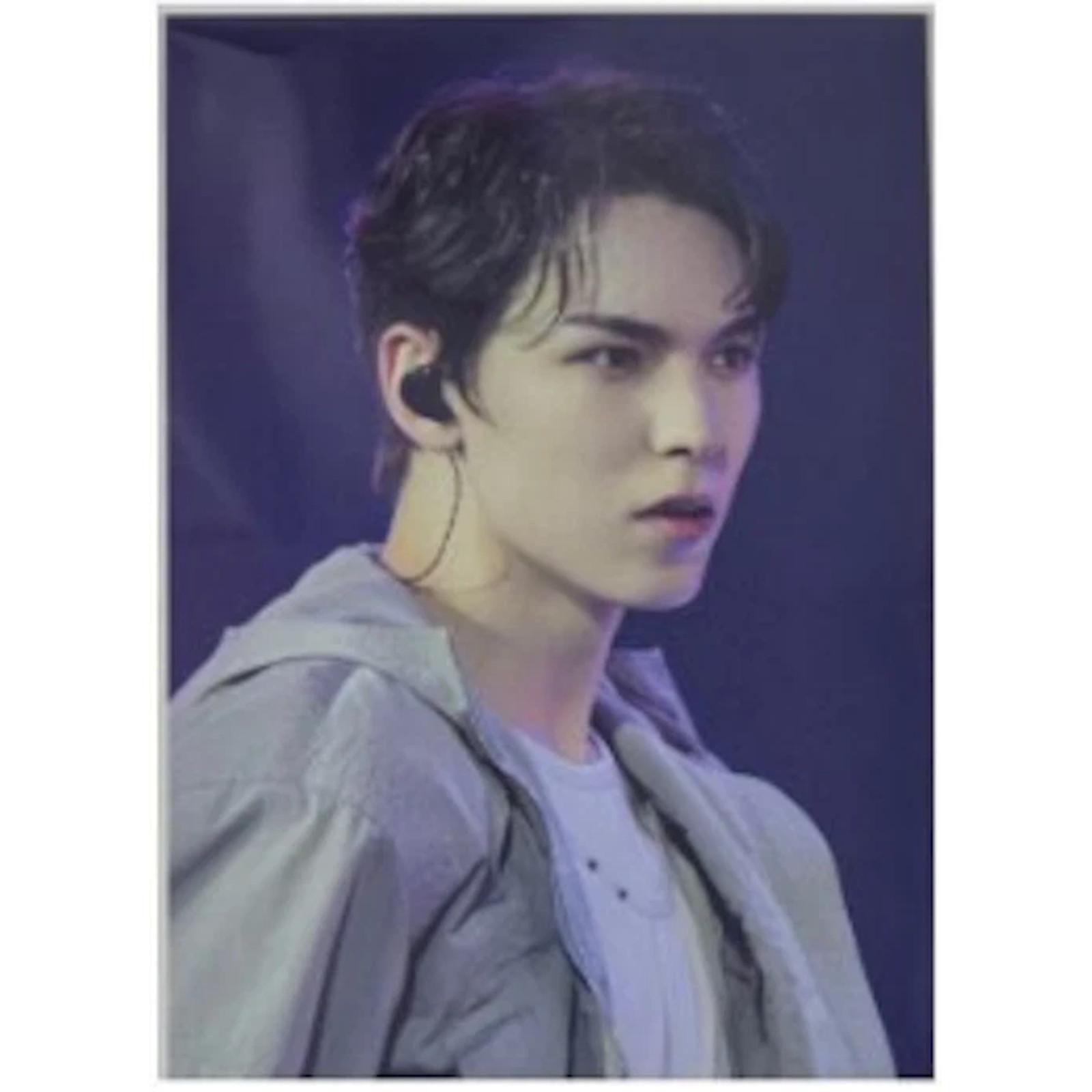 

SEVENTEEN FOLLOW AGAIN to RIGHT HERE PACKAGE GIFT VOD BRNEFIT PHOTO CARDOFFICIAL VERNON / RIGTH HERE