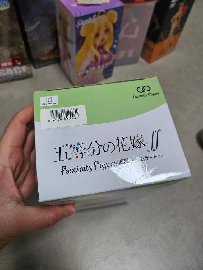 Quintessential Quintuplets Nakano Yosuba Figure - Simple Inspection, Unopened, New Product