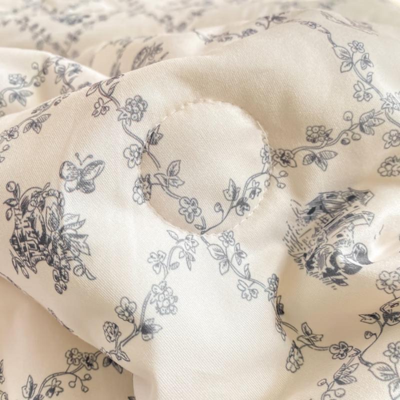 Yizhanggui Winter Polyester Quilt