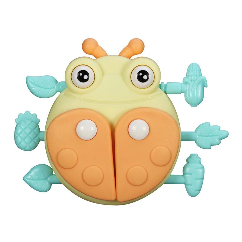 Baby Clutch Ball Rattle Fitness Soft Glue Hand Rattle, Fish Skewer Toothpaste Infant 0-1 Years Old Educational Toy