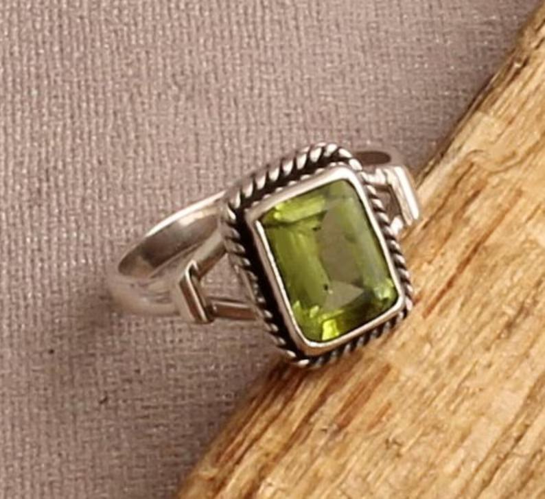 Peridot 925 Sterling Silver Ring Solid Stone Ring Statement Gemstone Ring Bridal Ring Gift For Christmas 4.35 Gms Approx
