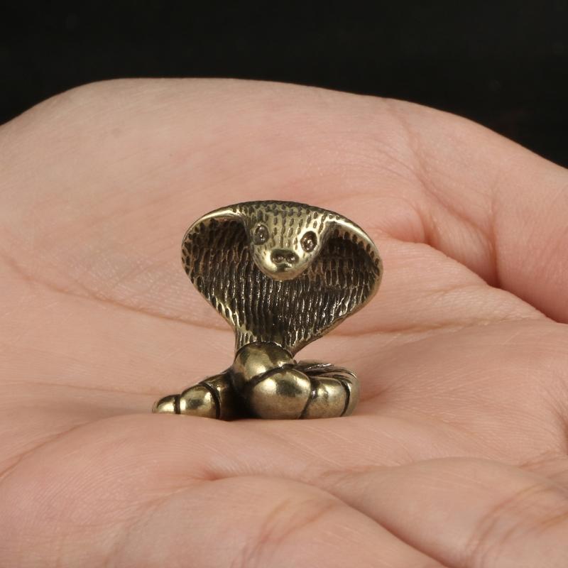 Coppers Zodiacs Cobras Figurines with Bobbing Ornament Wealth Attraction 2025 Chinese Snake New Years Decoration