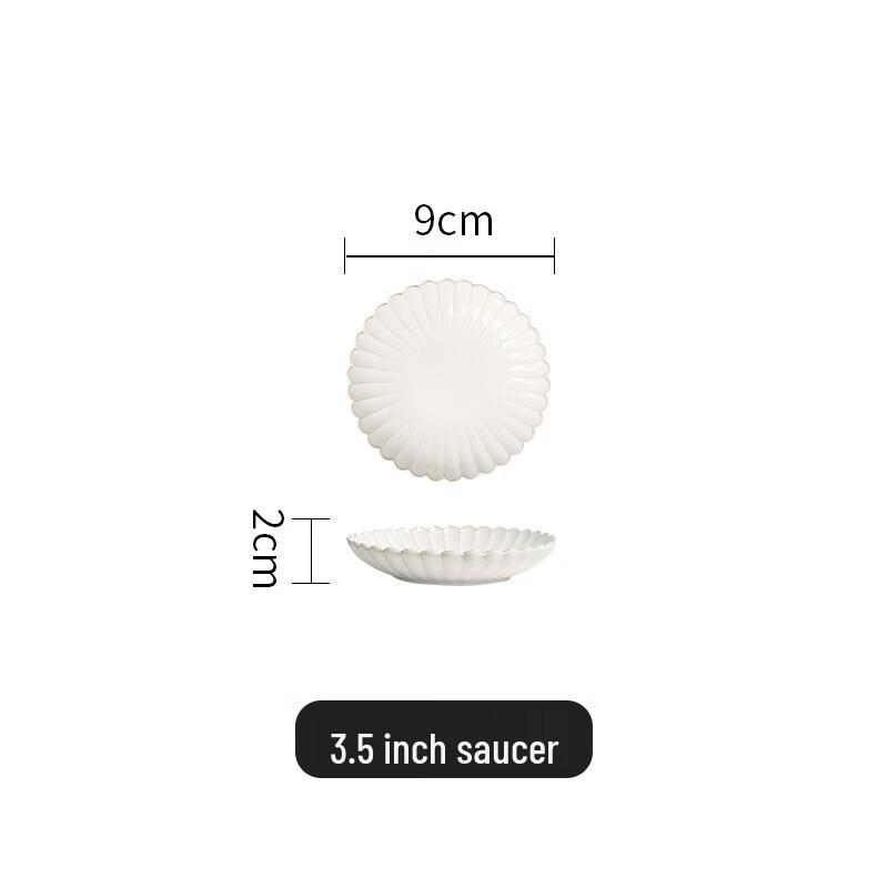 Japanese Kiln-Glazed Ceramic Chrysanthemum Dipping Dish Set