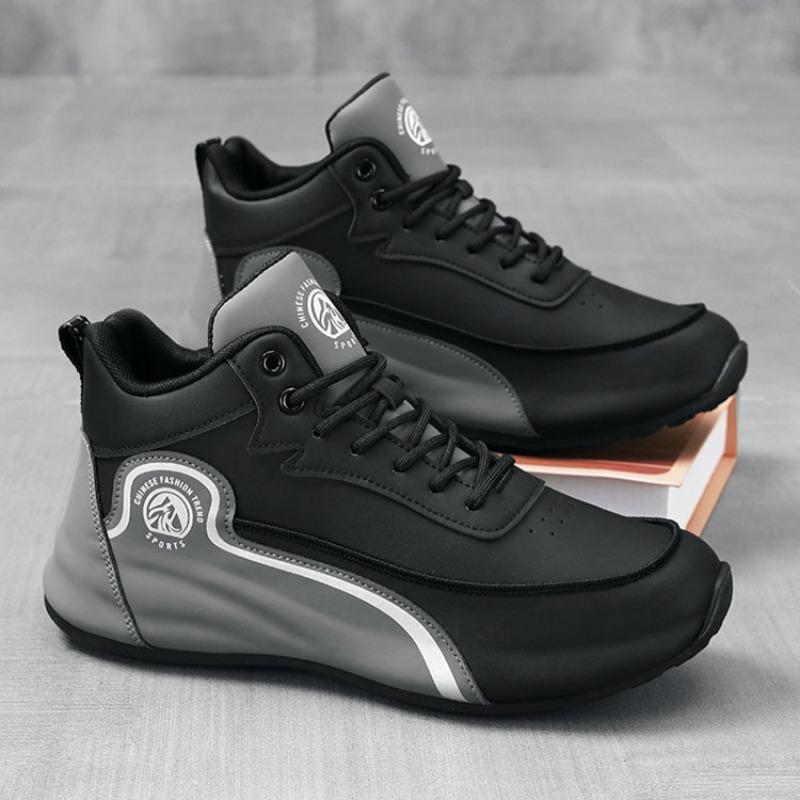 Hochwertige modische Herrenschuhe für Teenager Plattform-Sneaker Koreanische Version Mid-Top Leder Laufschuh Tenis Masculino