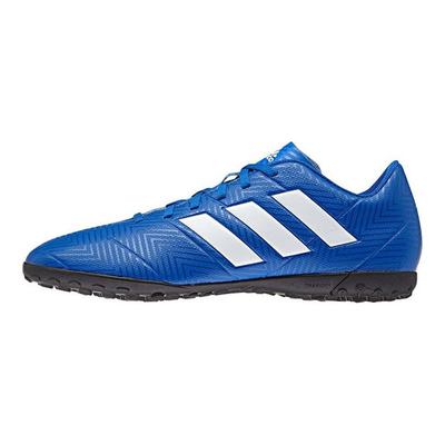 Spezielle Sportschuhe – Fußballschuhe