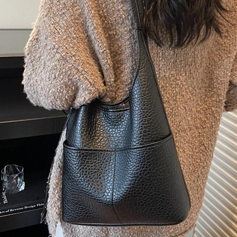 Autumn new product classic fashion niche style soft leather shoulder large capacity bag women's bucket bag crossbody texture commuting