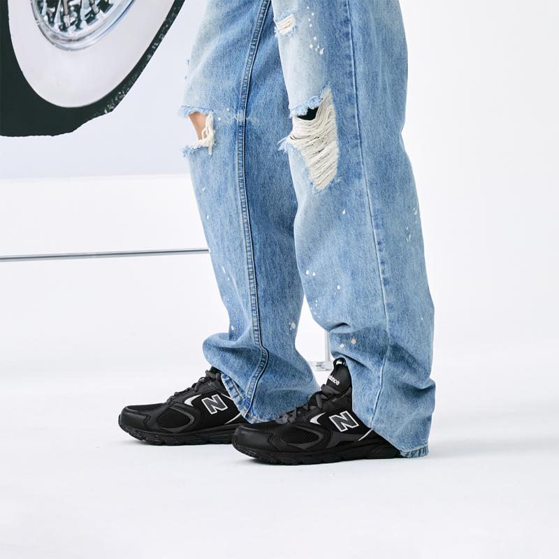 New Balance 408 'Black Silver' Sneakers ML408K