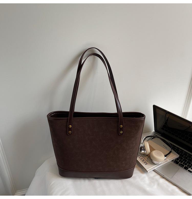 Women's 2025 Winter High-End Versatile Tote Bag - Large Capacity Commuter Shoulder Design