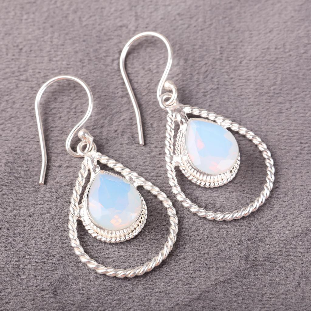 Attraktiver Milchopal Edelsteinschmuck, 925 Sterlingsilber Ohrringe, Handgefertigte Ausgleichende Ohrringe Geschenk für Oma