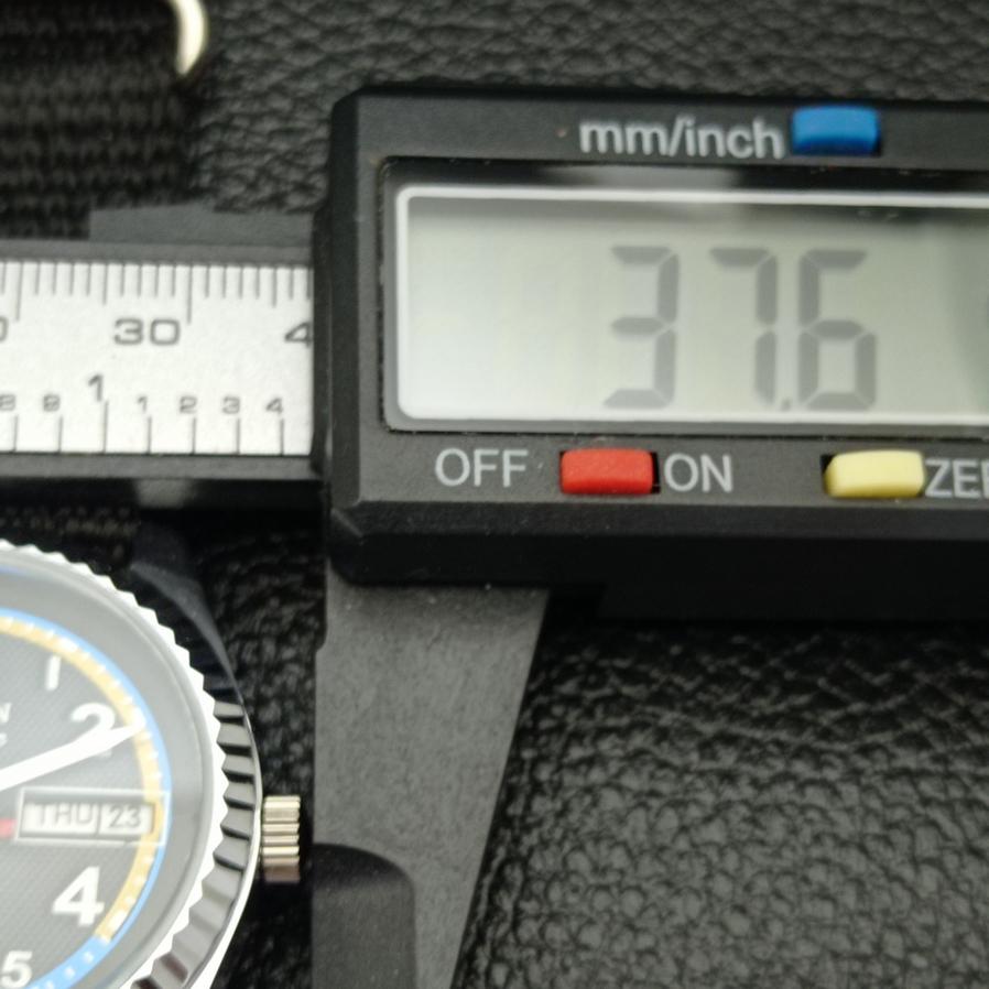 AUTHENTIC REFURBISHED CITIZEN AUTOMATIC 8200 JAPAN BLACK DIAL WATCH A426203-2 RL620c-a426203