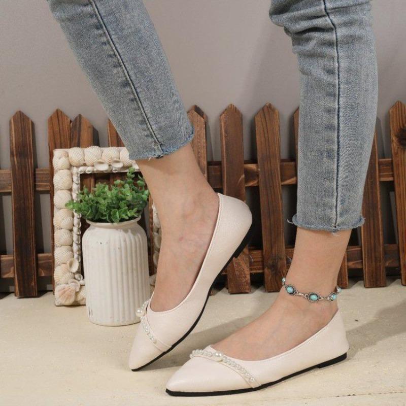 Versatile Single Shoe, New Style - One-piece Slip-on Low-cut Flat-bottom Women's Shoes
