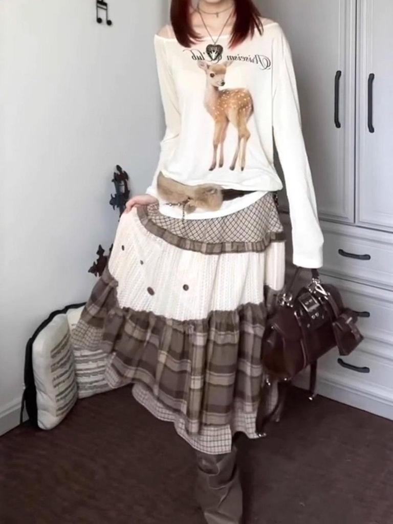 Moe-Stil karierter gestufter Midirock: Süßes Retro-Design mit hoher Taille für Herbst & Winter