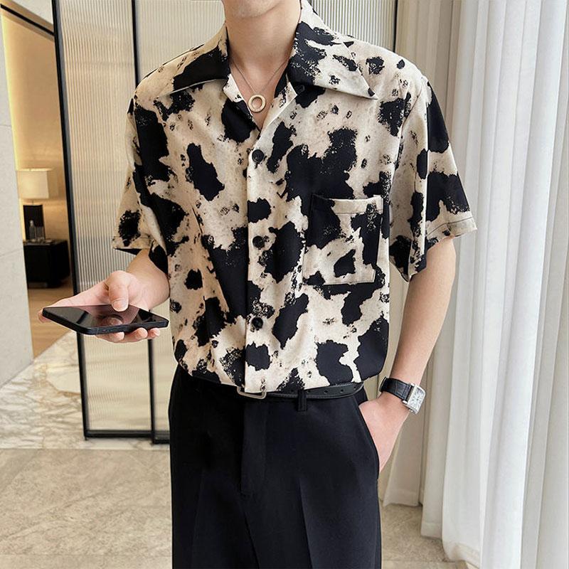 Schicke Vintage-Bedruckte Hemden Sommer Lässig Locker Herrenbekleidung Umlegekragen Japan-Stil Taschen Gespleißte Kurzarmhemden