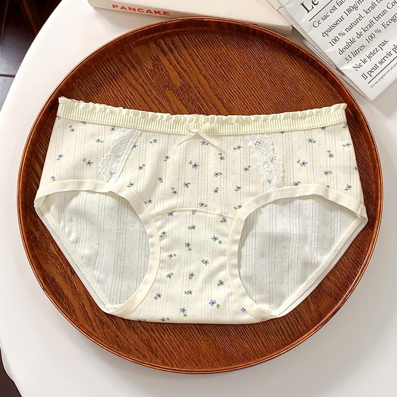 Women Mid Waist Pure Cotton Antibacterial Extended Crotch Plus Size Underwear