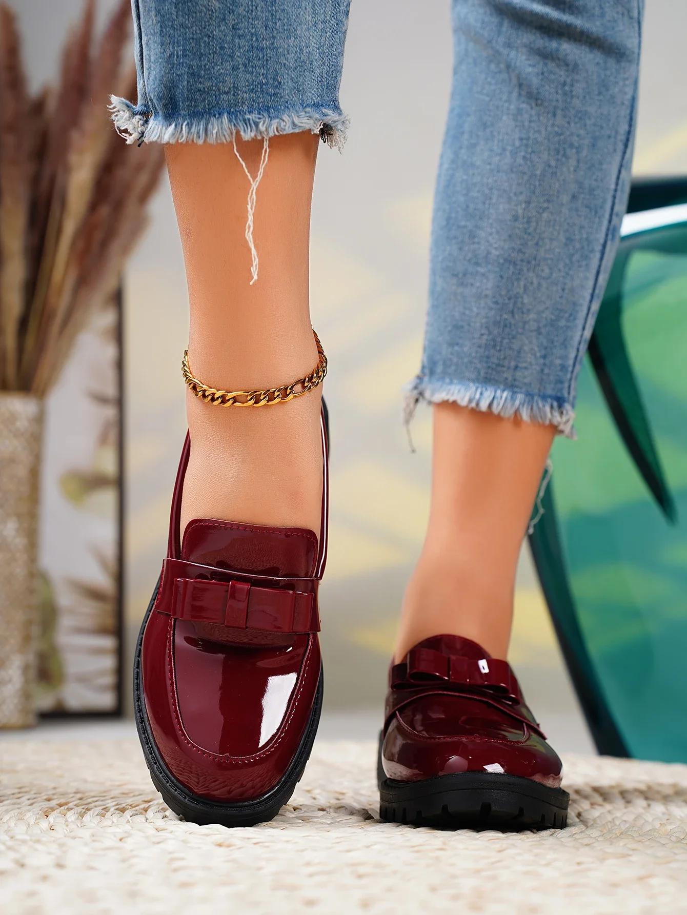 Летние женские новые модные дизайнерские кроссовки с круглым носком в стиле ретро однотонные для повседневного шопинга вечеринки на толстой подошве 36 2943₽