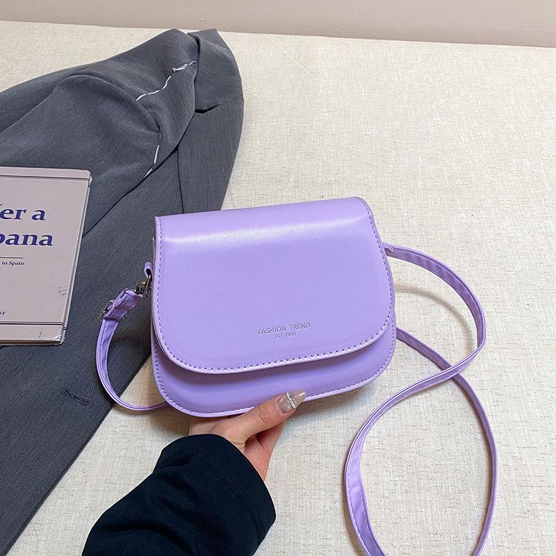 Fashionable Crossbody Bag - Versatile and Unique Small Business Casual Compact Bag